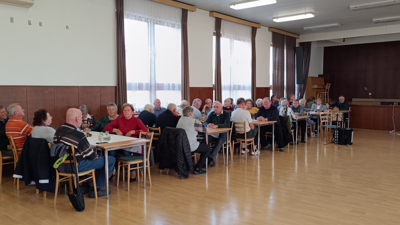 Október - mesiac úcty k starším 2024 Október - mesiac úcty k starším 2024